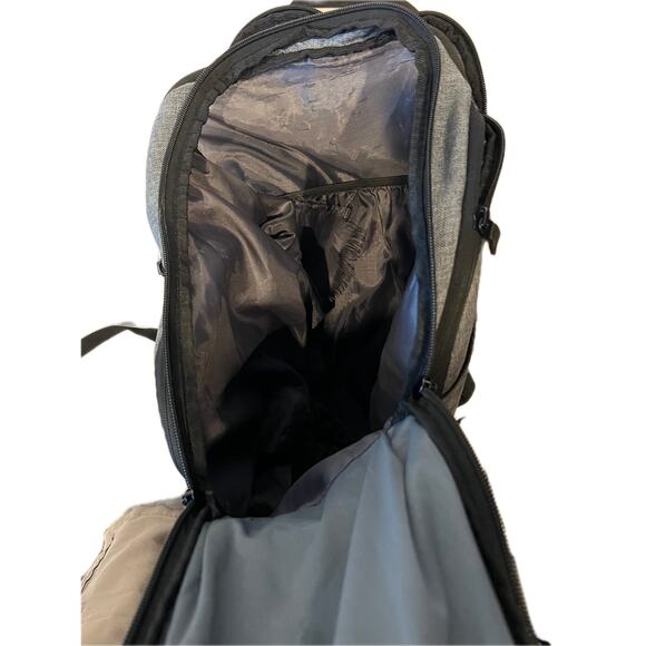 Nike Hoops Elite Printed Backpack (32L) w Coldpack - Picture 4 of 5